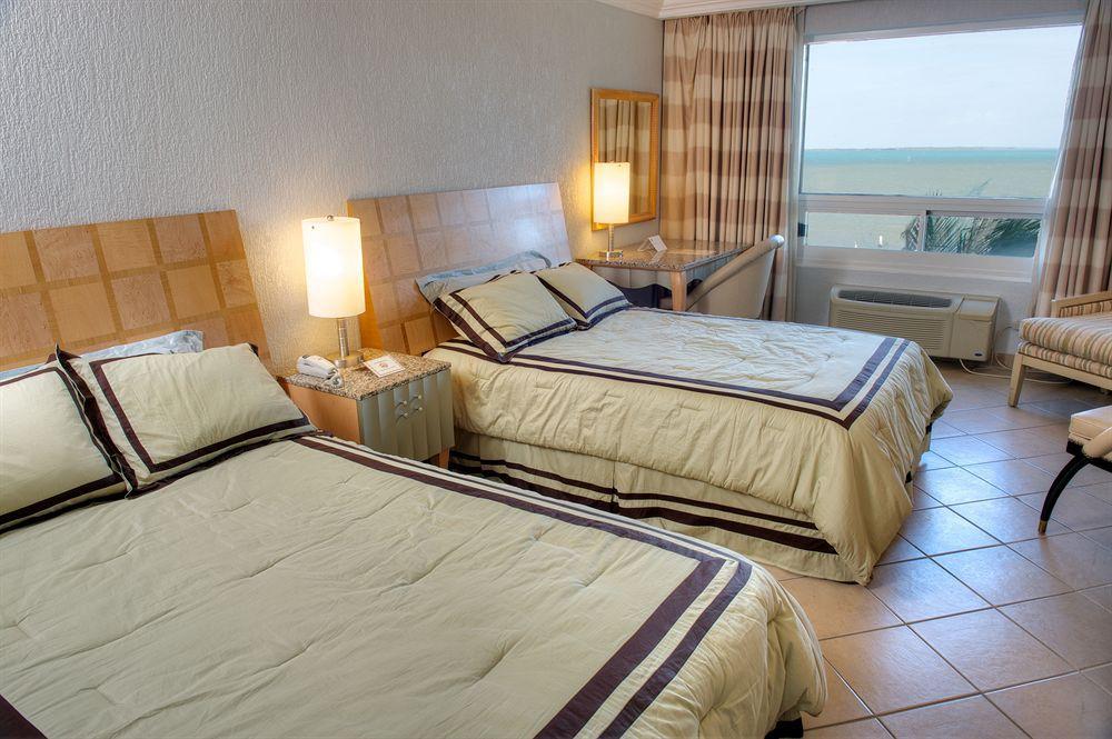 Ramada By Wyndham Princess Белиз-Сити Номер фото